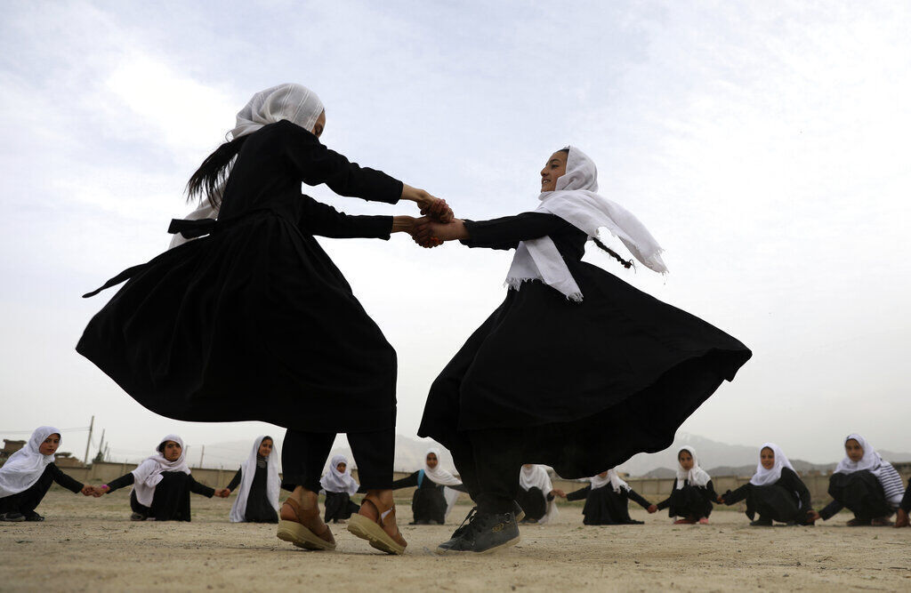 APTOPIX Afghanistan Schools